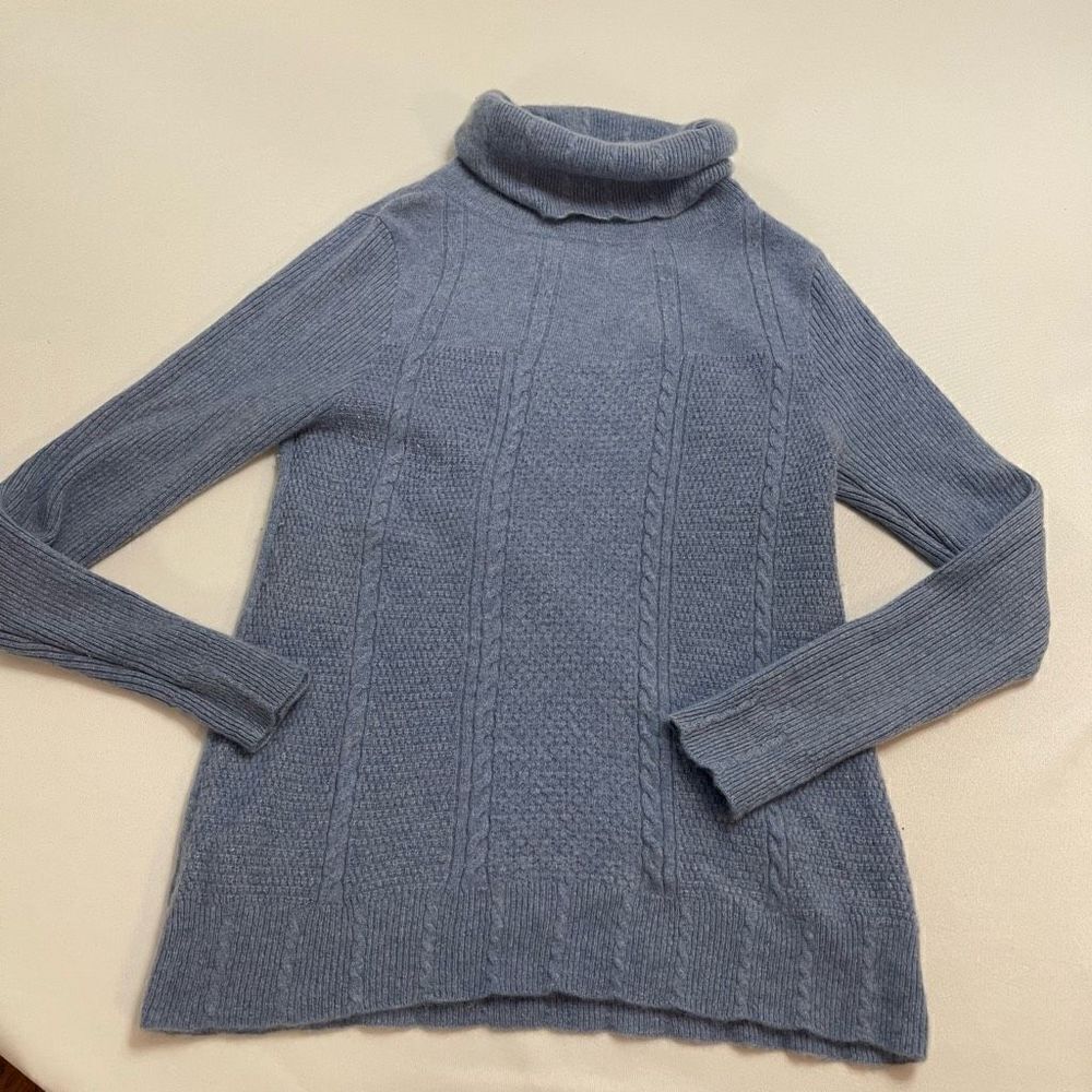 The Territory Ahead Blue Cashmere Sweater Size Medium